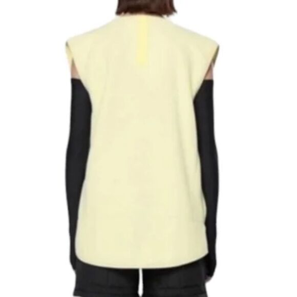 Rains Fleece Vest Straw Yellow Sleeveless Pockets Jacket Liner NWT NEW Medium - Picture 7 of 16